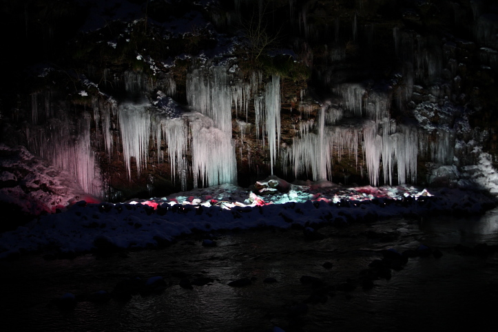 埼玉県　秩父・三十槌の氷結　ライトアップ・ラスト_e0165983_11351474.jpg