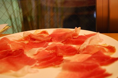 かなり久しぶり…イタリアンの店_c0124100_15124134.jpg