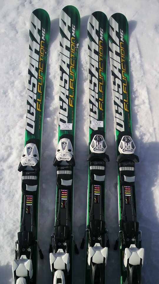 『2013-2014 OGASAKA NEW SKI COLLECTION！！』_a0127213_1333640.jpg