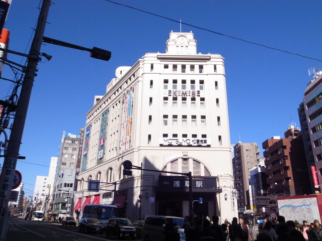 浅草もいい街になってきたなあ。これで往年の六区の古い建物が残っていたらスゴかったんだけどなあ_d0057843_18104179.jpg
