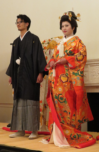 Asian House での デモストレーション_e0151619_904765.jpg