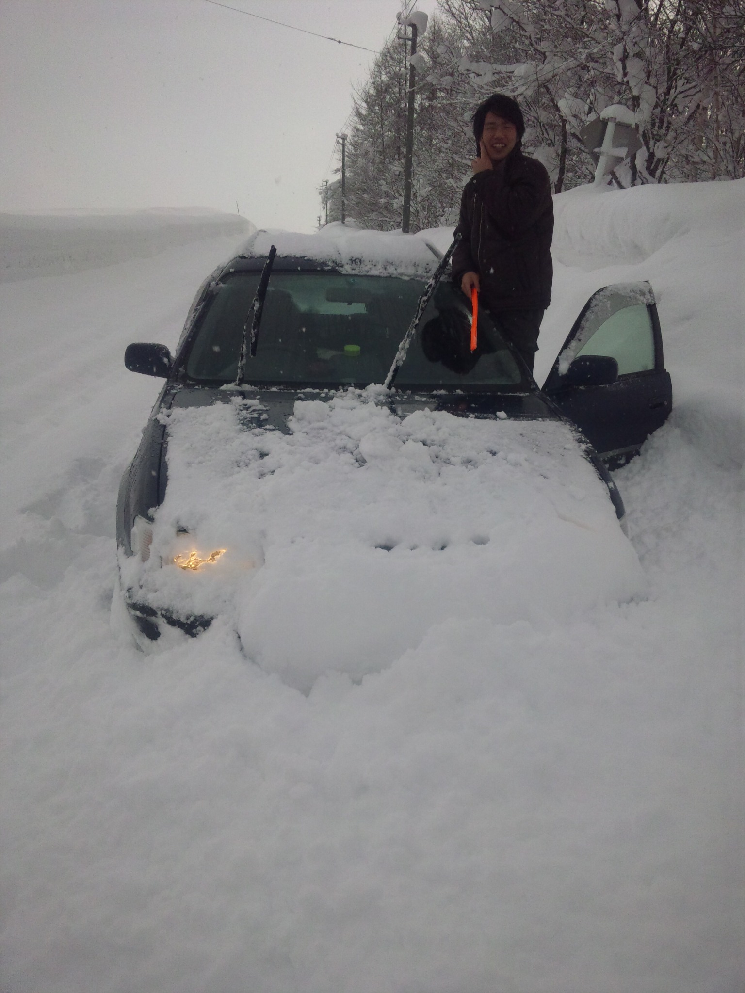 除雪が追い付かない！_e0141084_16135984.jpg