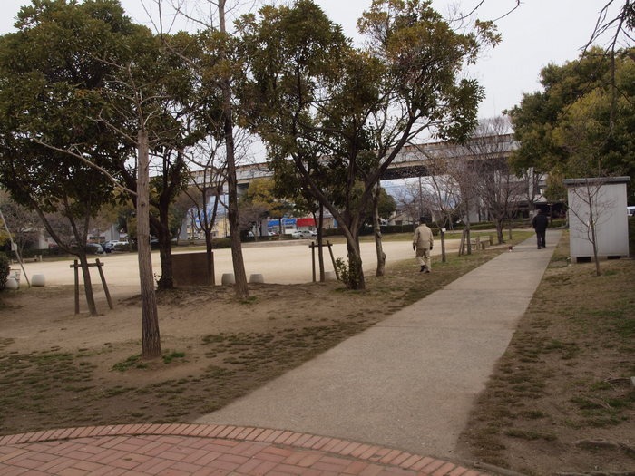 佐伯区民文化センター&五日市中央公園_c0116915_2311502.jpg
