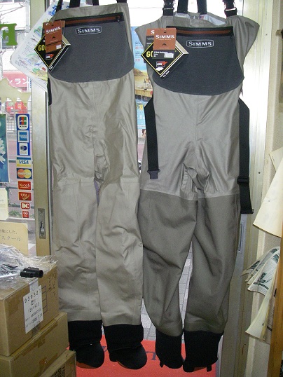 シムスの限定クラシックウェイダー _e0029256_1737323.jpg