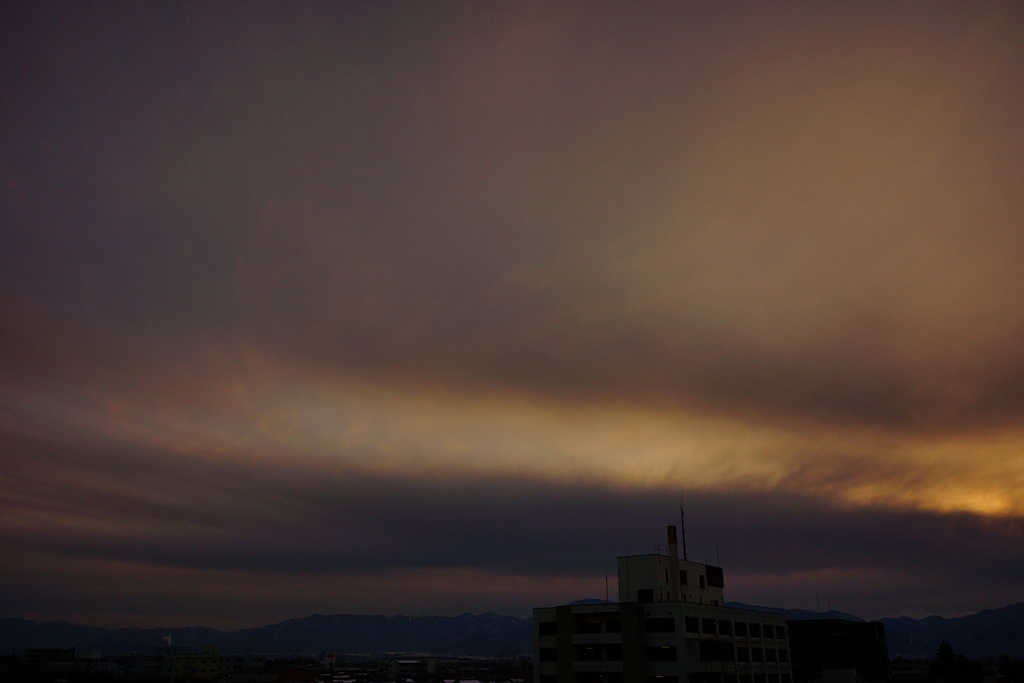 today\'s sunset ２月２６日_e0223456_2336141.jpg