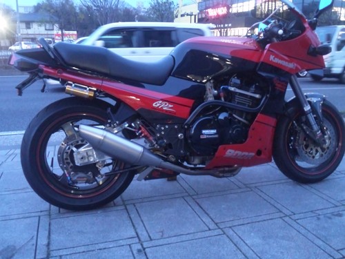 店舗良い gpz900r 純正アンダーカウル ロアカウル - htii.edu.kz