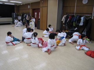 手稲教室 今日も楽しく元気に稽古!_c0118332_23263413.jpg