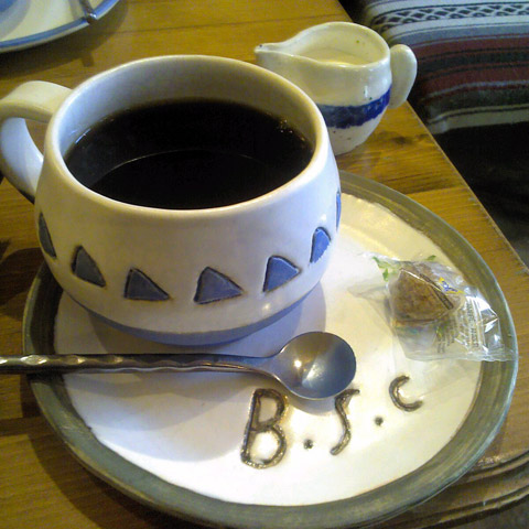 【VC西武八尾店アシスタント岩崎】ちょっと変わった可愛い喫茶店_c0080367_13132734.jpg