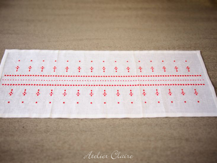 春待ち刺繍ランナー_a0157409_15492618.jpg
