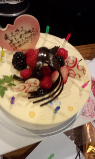 改めておめでとうございます(*^^*)_e0114246_1555489.jpg