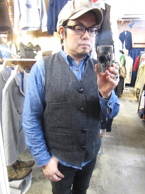FULL COUNT ・・・ TAPE RED MIDDLE STRAIGHT etc... 本物デニム入荷★_d0152280_2128896.jpg
