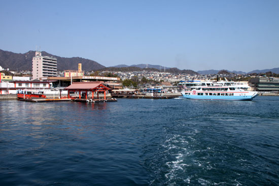 安芸の宮島 厳島神社_e0048413_20532882.jpg
