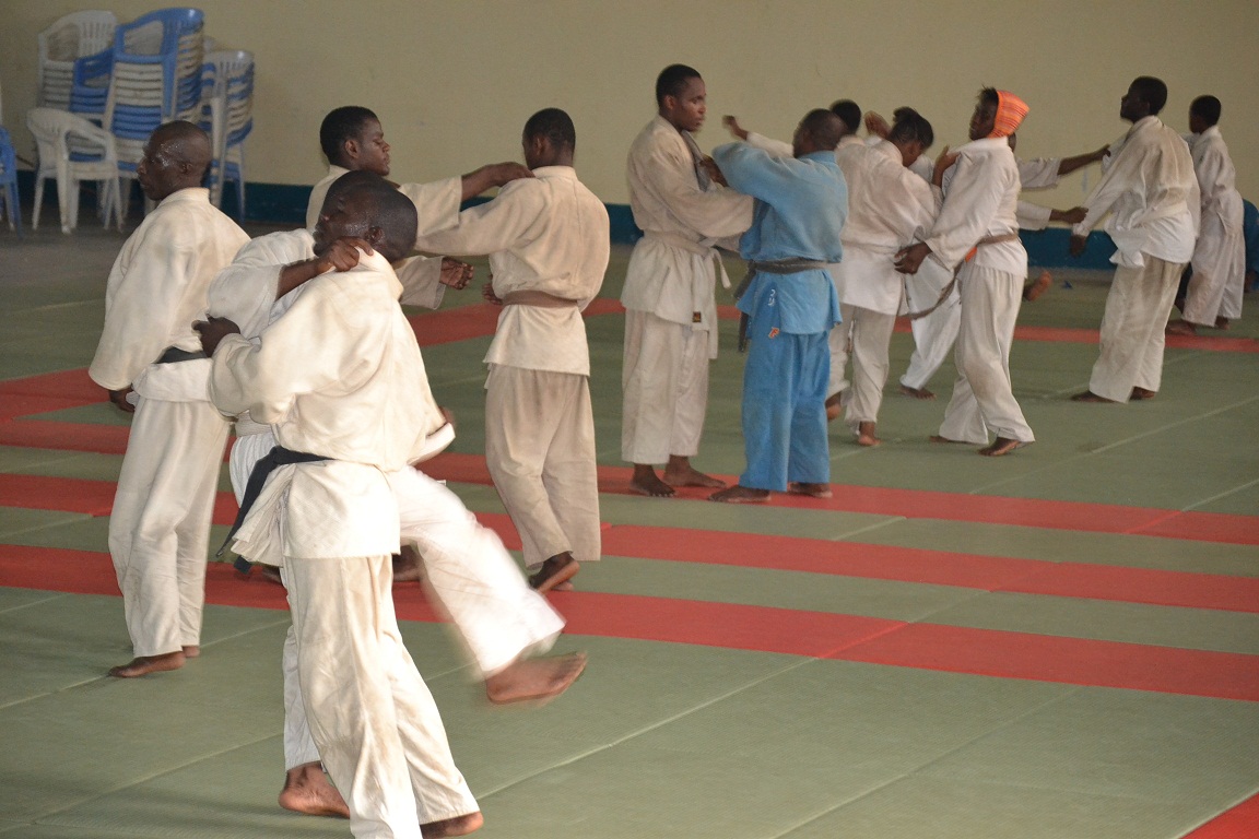 Training Camp for 7th East Africa Judo Championship Zanzibar 2013～東アフリカ柔道選手権大会強化合宿_a0088841_22333324.jpg