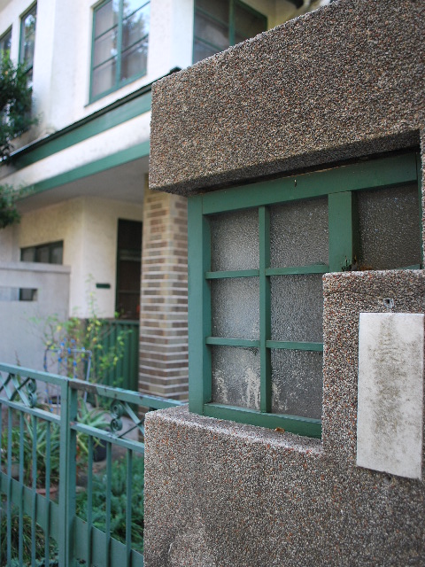 横浜山手68番・69番・76番の洋館群_a0110756_1014785.jpg
