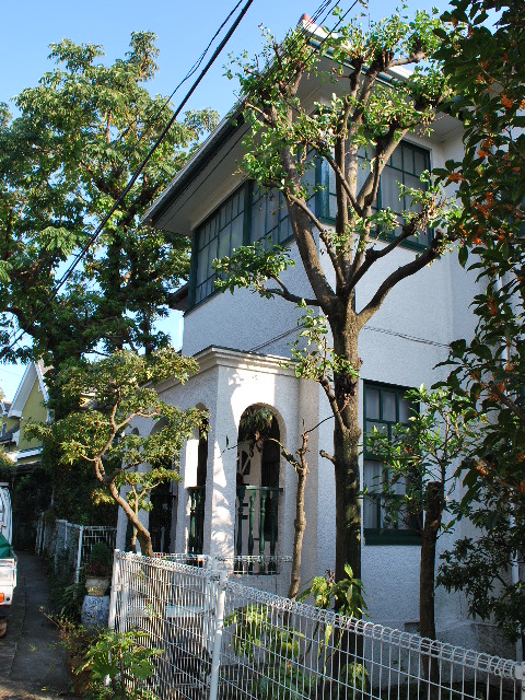 横浜山手68番・69番・76番の洋館群_a0110756_10263643.jpg