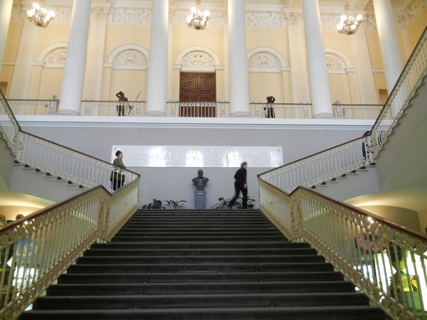 ’13,3,2(土)ロシア旅行③サンクトペテルブルグのロシア美術館!_f0060461_1413513.jpg