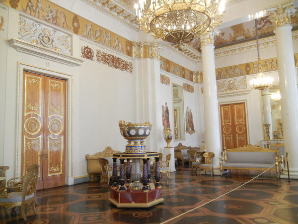 ’13,3,2(土)ロシア旅行③サンクトペテルブルグのロシア美術館!_f0060461_1428778.jpg