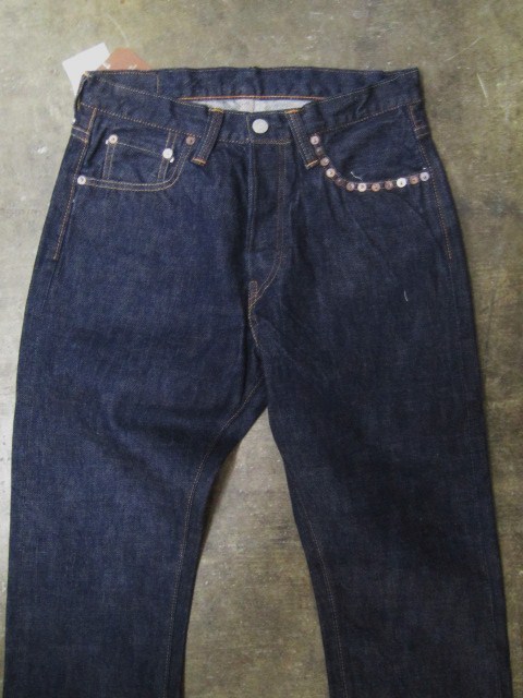 FULL COUNT ・・・ TAPE RED MIDDLE STRAIGHT etc... 本物デニム入荷★_d0152280_20281753.jpg