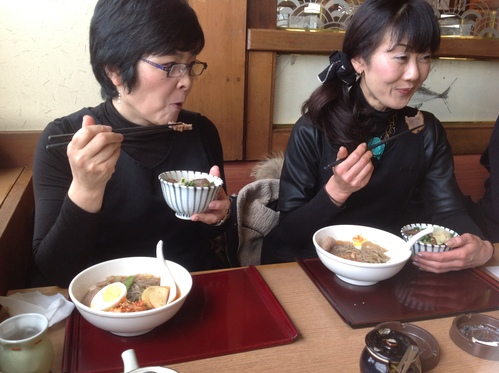 サポート_f0031037_2183947.jpg