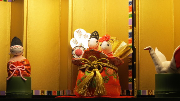 130304 つるし雛、子供の成育をさまざまな形にして祝い、祈る・・・・_d0288367_16364437.jpg