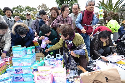 第3回東北救おうチャリティバザー売上57万円達成!_d0050503_983446.jpg
