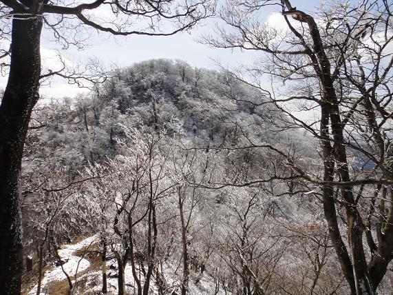 山伏さんの山開きに遭遇_e0164643_11521096.jpg