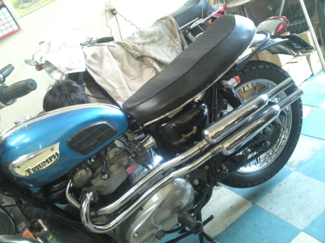 68 TR6 : タイガーワークス モーターサイクルズ 68 TR6 : タイガーワークス モーターサイクルズ