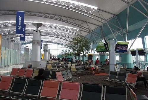 Jakarta International Soekarno-Hatta Airport　国内線 T-3 (\'12年9月)_a0074049_18282296.jpg