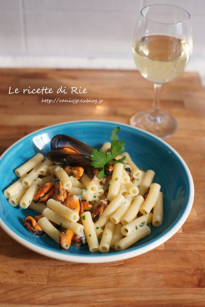 Pasta con cozze e yogurt ☆ムール貝のパスタ〜ヨーグルトソース仕立て〜_b0246303_2384137.jpg