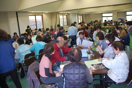 花壇管理ボランティア交流会　in　せんなん里海公園_c0108460_23274154.jpg