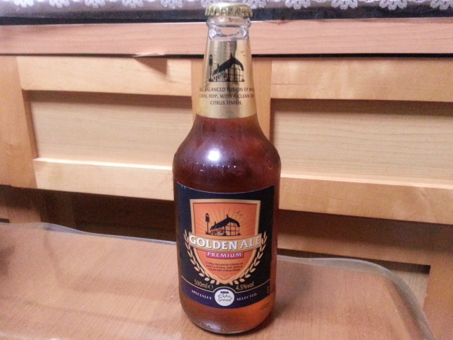 今夜のビールVol.31 ASDAエクストラ・スペシャルゴールデンエール¥298@西友_b0042308_03492.jpg