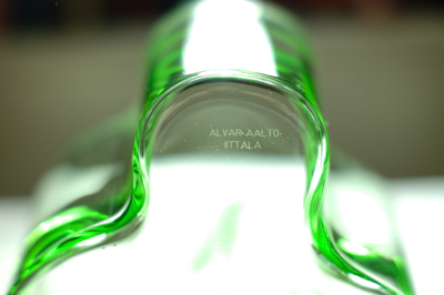 Alvar Aalto Collection -Vase 120mm apple green : buckの Alvar Aalto Collection -Vase 120mm apple green : buckの