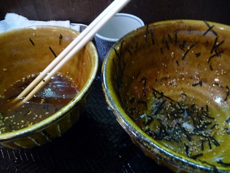 なぜ、そばにラー油を入れるのか?_a0075387_1653192.jpg