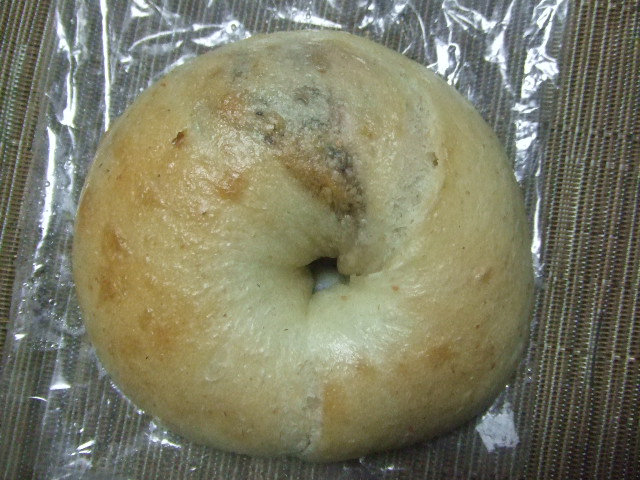 カリンベーグル いちご・チョコチーズケーキ_f0076001_22335743.jpg