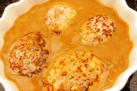 煮込みハンバーグカレーwithスペシャルアジアンライス_d0104926_3205420.jpg