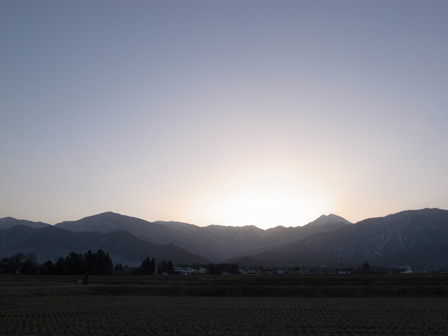 夕暮れから動き出す_a0014840_23125572.jpg