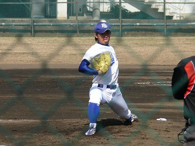 日体大対駒澤大 3月9日 オープン戦・前半_b0166128_18103344.jpg
