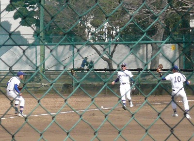日体大対駒澤大 3月9日 オープン戦・前半_b0166128_1835388.jpg
