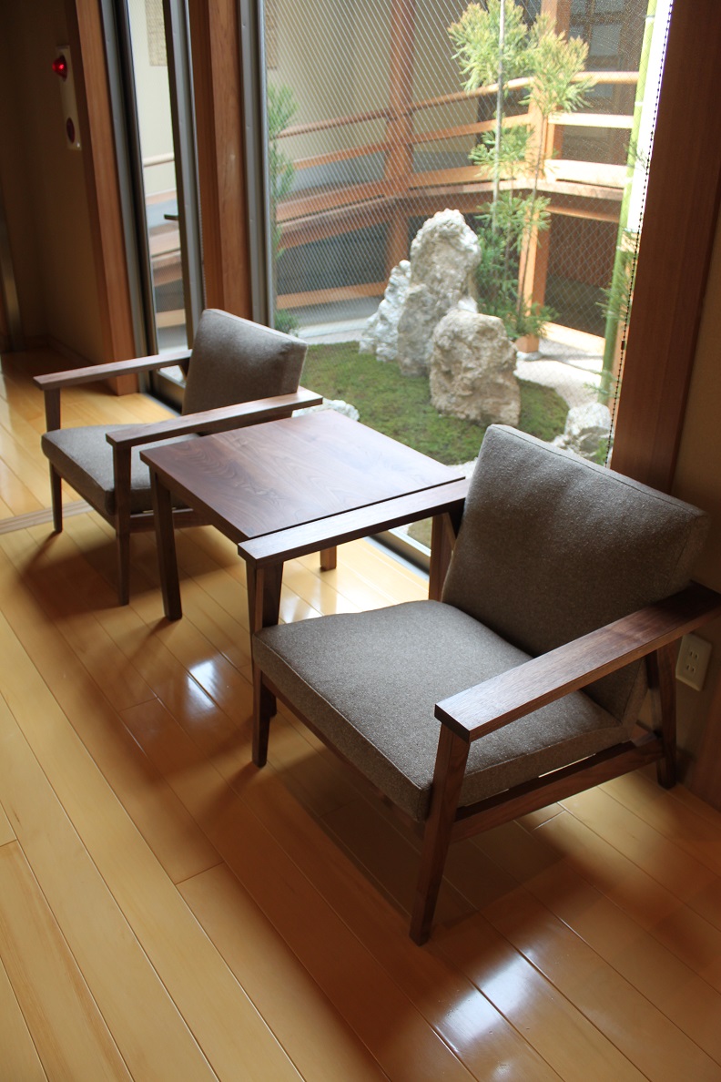 SAI CHAIR_c0146581_23224091.jpg
