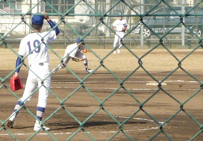 日体大対駒澤大 3月9日 オープン戦・後半_b0166128_1673582.jpg