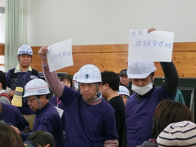 考え方・進め方が参考になった富士南地区の避難所開設・運営訓練_f0141310_731037.jpg
