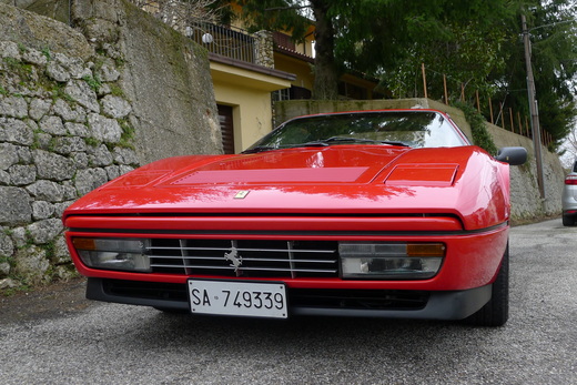 Cosenza の89y Ferrari GTBturbo_a0129711_1452642.jpg