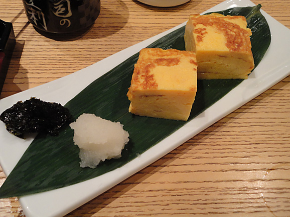 並んで食べました。「美登利寿司」!_e0230011_1812367.jpg