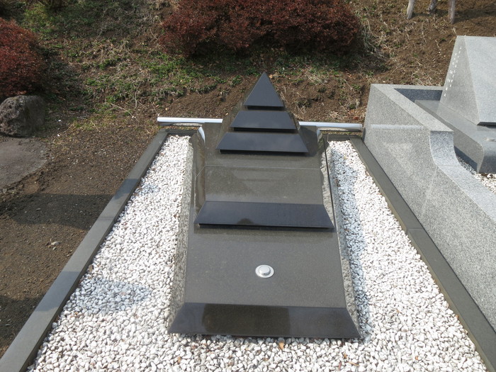 墓見学に学ぶ_a0019032_122529.jpg