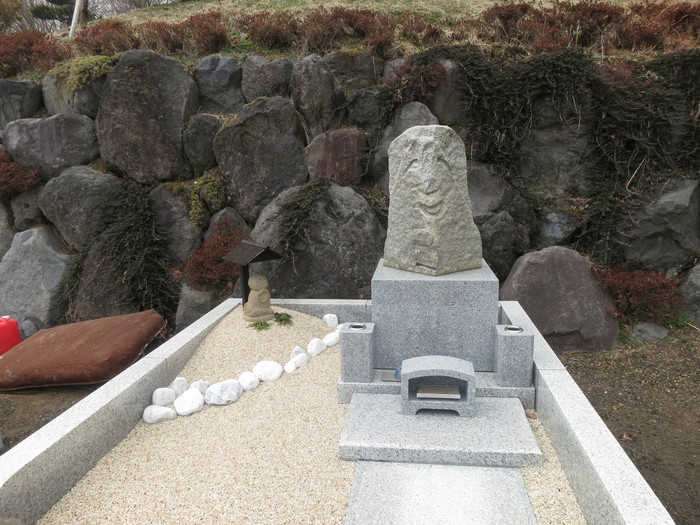 墓見学に学ぶ_a0019032_123621.jpg