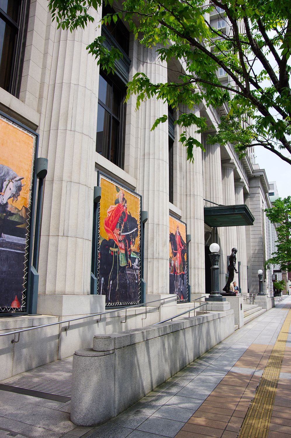 【登録有形文化財｜神戸市立博物館】（旧横浜正金銀行神戸支店）　見学のしかた_b0212342_7434583.jpg