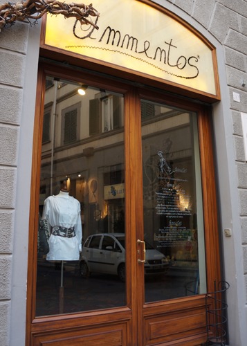 フィレンツェの可愛いショップ~Ammentos Firenze_f0106597_18545827.jpg