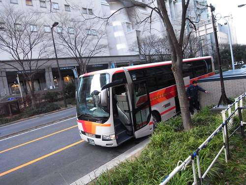 「モバイル遠隔地通訳システム」赤穂バスツアー、の巻。_c0116714_21575980.jpg