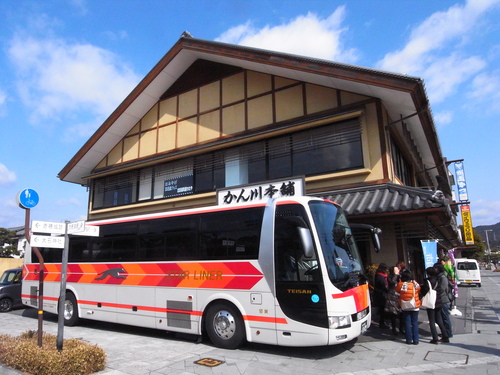 「モバイル遠隔地通訳システム」赤穂バスツアー、の巻。_c0116714_22151840.jpg