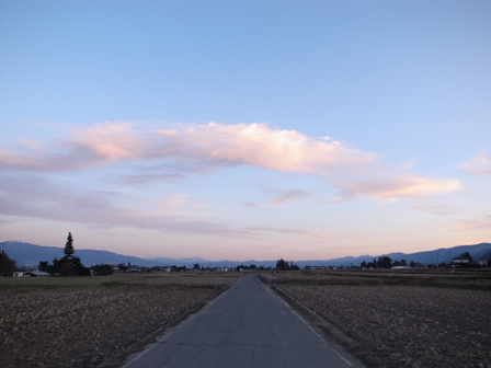 今日も夕暮れを歩く_a0014840_050991.jpg
